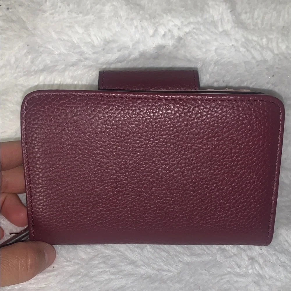 NWOT Nanette Lepore Deep Red Textured Wallet - Picture 5 of 8